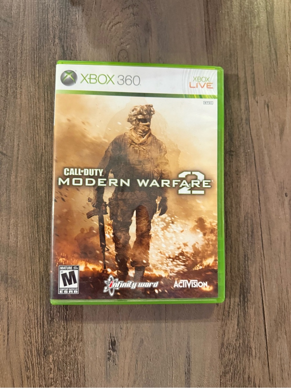 Call of Duty: Modern Warfare 2 (Xbox 360) - Green Case